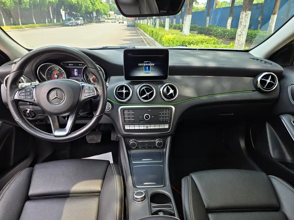 Mercedes-Benz GLA 2018 GLA 220 4MATIC sports model купить на сайте DeffCars