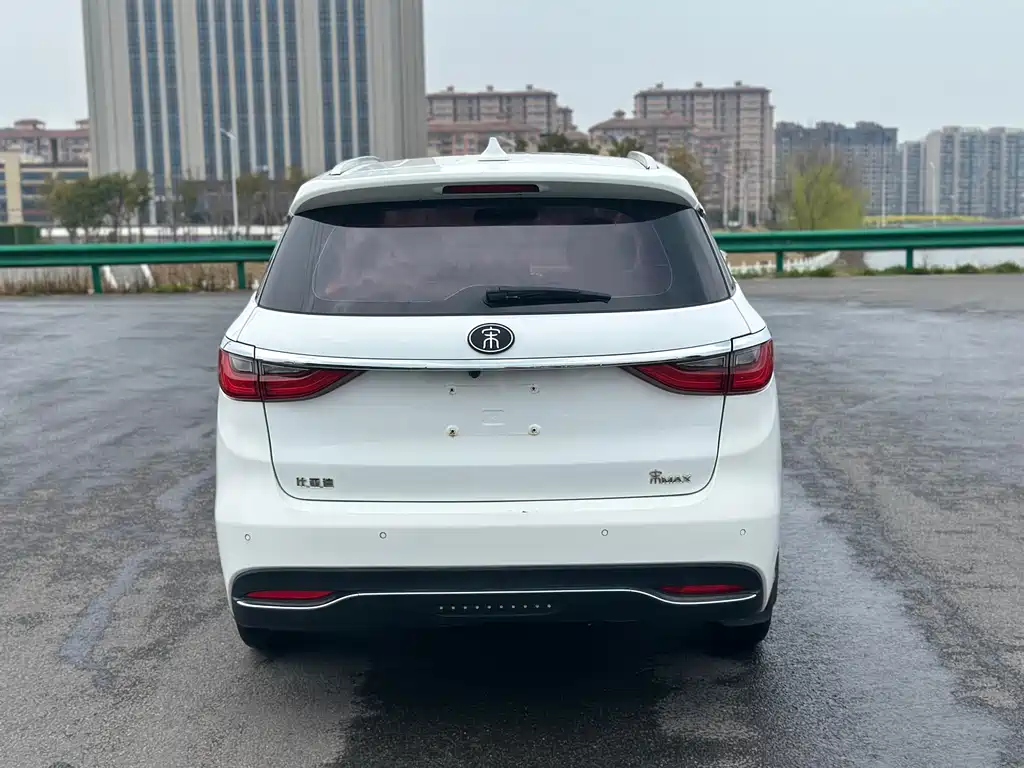 Song MAX 2017 1.5T automatic intelligent connected elite type 7 seats купить на сайте DeffCars