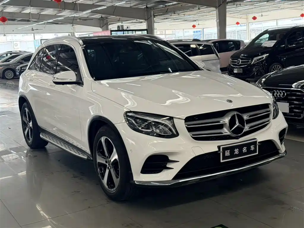 Mercedes-Benz GLC 2018 facelift GLC 260 4MATIC luxury model купить на сайте DeffCars