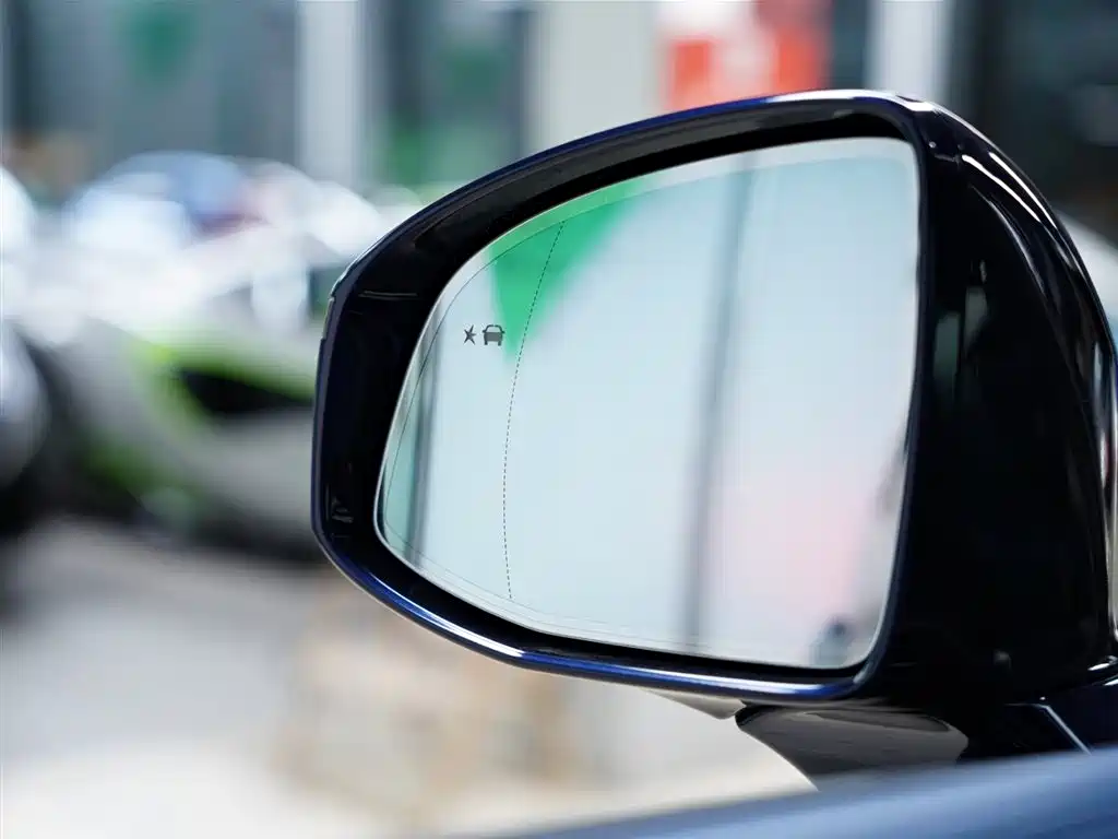 Buick GL8 2020 Avenir Four-seater Premium Edition купить на сайте DeffCars