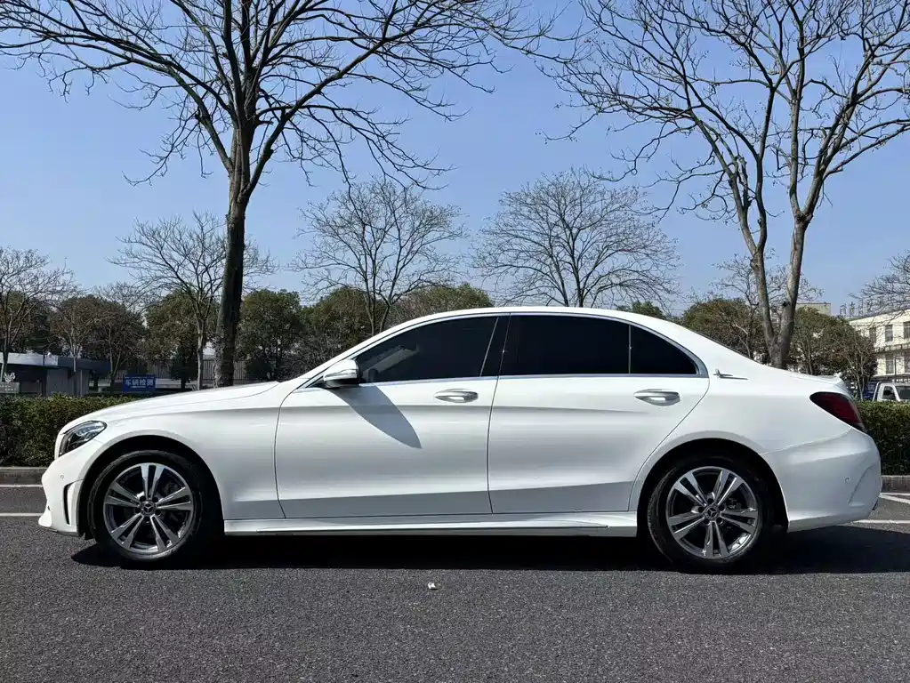 Mercedes-Benz C-Class 2020 C 200 L Fashionable Sports Edition купить на сайте DeffCars