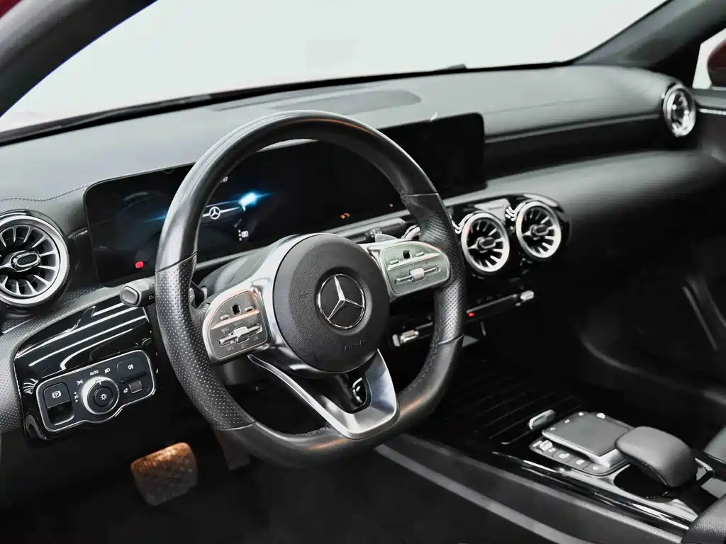 Mercedes-Benz A-Class 2022 A 200 L Sports Sedan Fashionable купить на сайте DeffCars