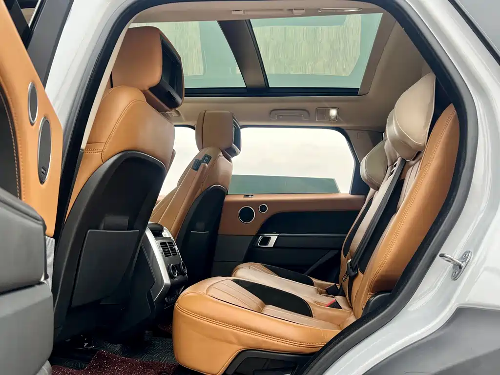 Range Rover Sport 2021 3.0 L6 Black Edition купить на сайте DeffCars