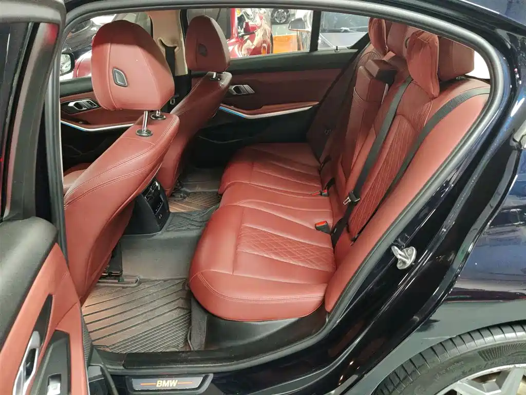 BMW i3 2022 eDrive 35 L купить на сайте DeffCars