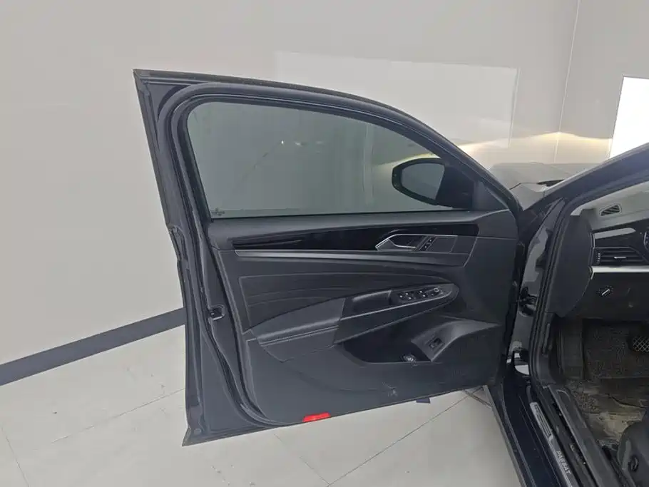 Passat 2022 330TSI Star Elite Edition купить на сайте DeffCars