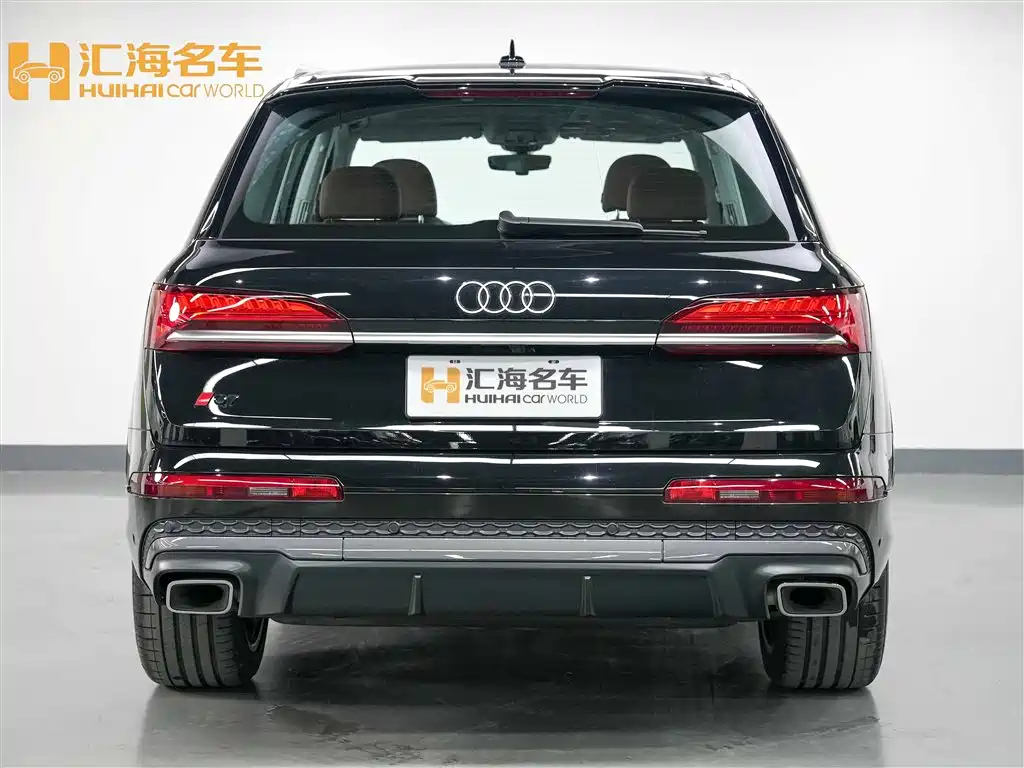 Audi Q7 2024 55 TFSI quattro S line sports купить на сайте DeffCars