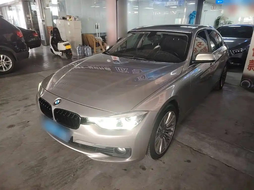 BMW 3 Series 2019 320Li Fashion Model купить на сайте DeffCars