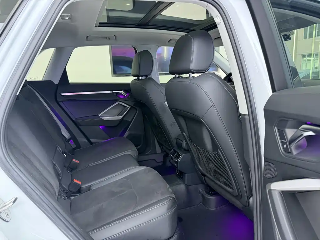 Audi Q3 2022 35 TFSI Fashionable and Dynamic купить на сайте DeffCars