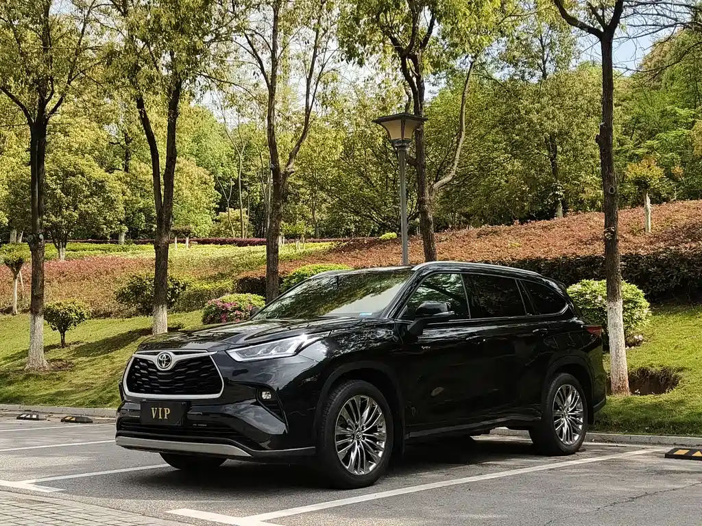 Highlander 2024 2.5L intelligent electric hybrid dual-engine four-wheel drive premium version 7 seats купить на сайте DeffCars