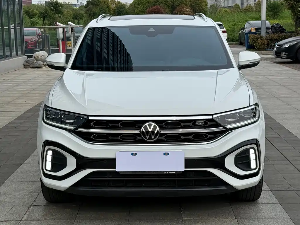 T-ROC 2025 300TSI DSG two-wheel drive Chenguang version купить на сайте DeffCars