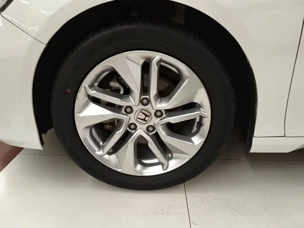 Accord 2018 260TURBO Elite Edition National V купить на сайте DeffCars