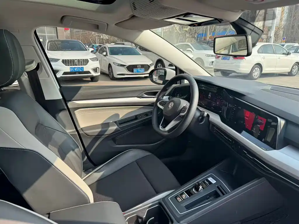 Golf 2021 280TSI DSG Pro купить на сайте DeffCars