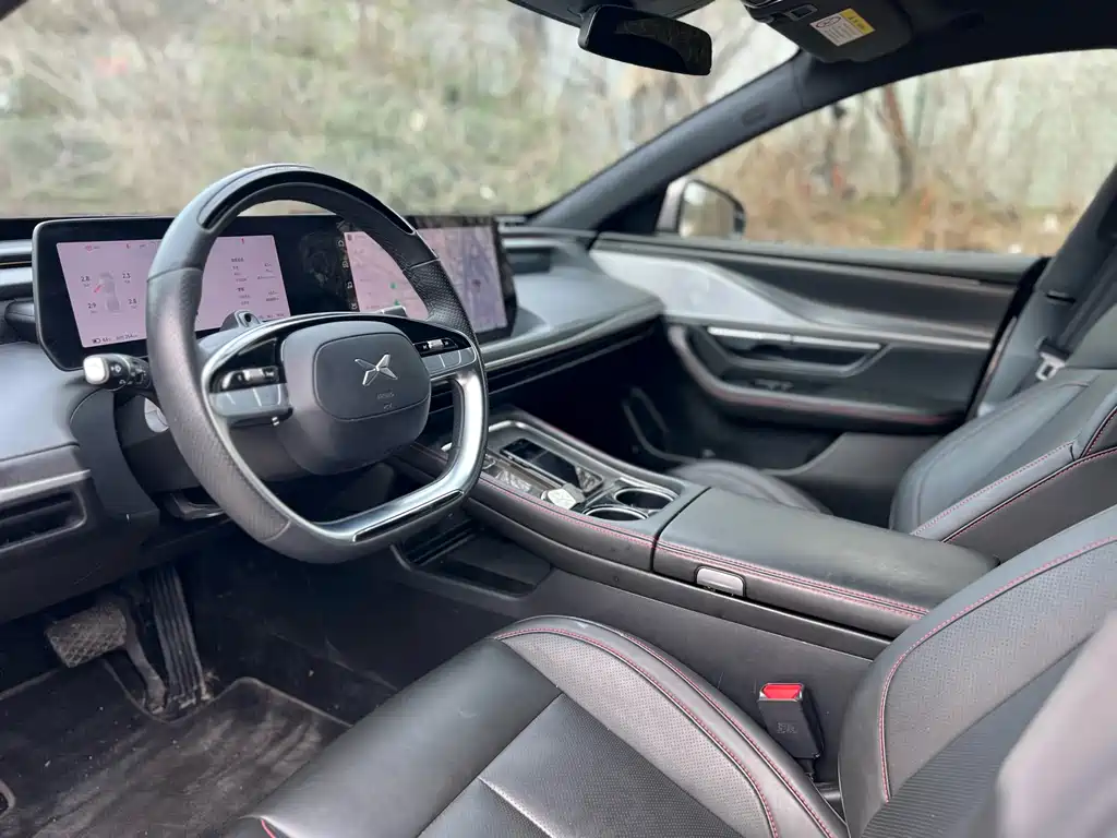 Xpeng P7 2023 model P7i 702 Pro купить на сайте DeffCars