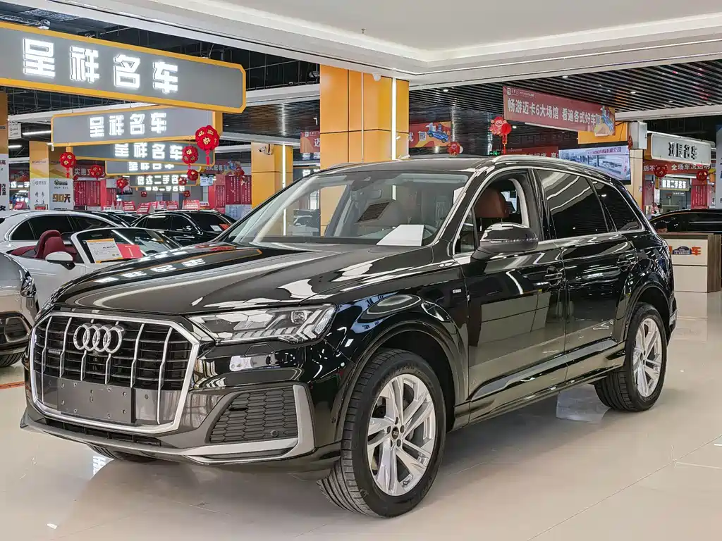 Audi Q7 2023 45 TFSI quattro S line sports купить на сайте DeffCars