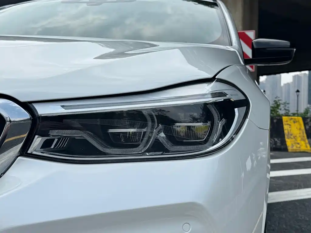 BMW 6 Series GT 2018 630i M Sports Package купить на сайте DeffCars