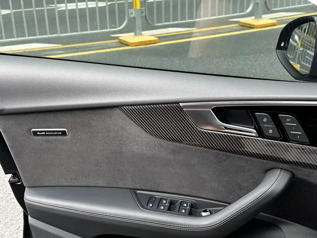 Audi RS 5 2023 RS 5 2.9T Sportback Dark Gold Edition купить на сайте DeffCars