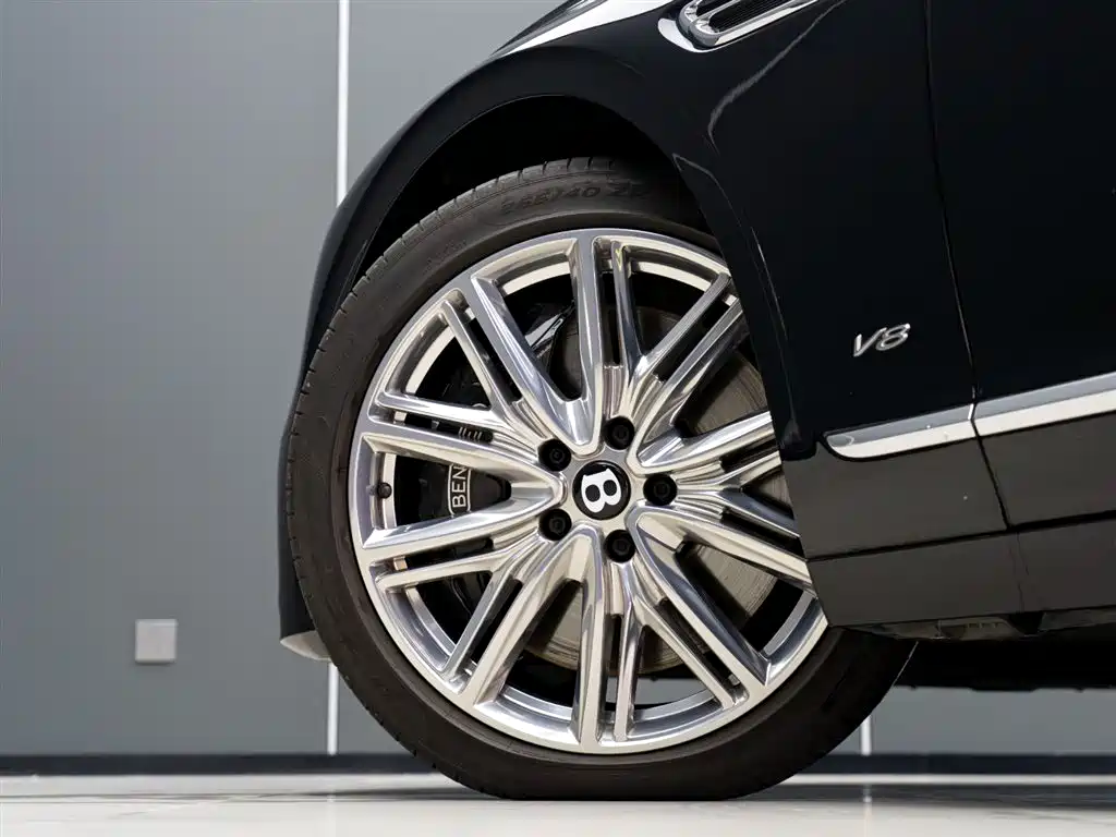 Flying Spur 2022 4.0T V8 Standard Edition купить на сайте DeffCars