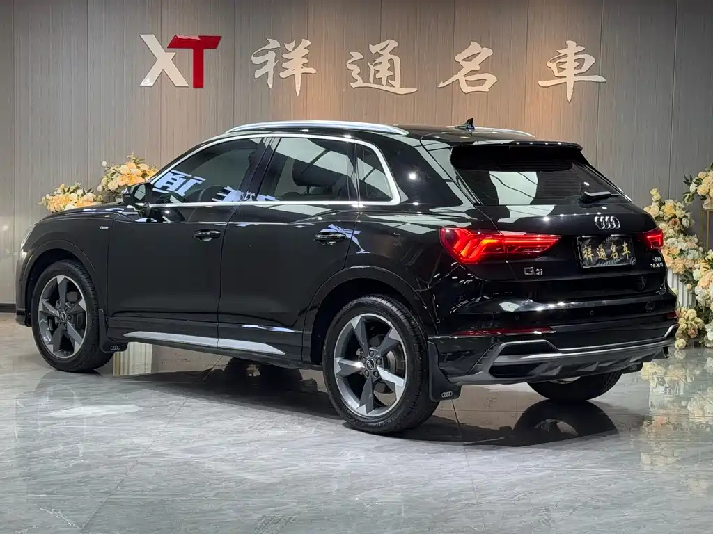 Audi Q3 2021 35 TFSI Fashionable and Dynamic купить на сайте DeffCars
