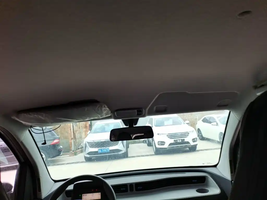 Hongguang MINIEV 2020 Relaxed Model Sanyuan Lithium купить на сайте DeffCars
