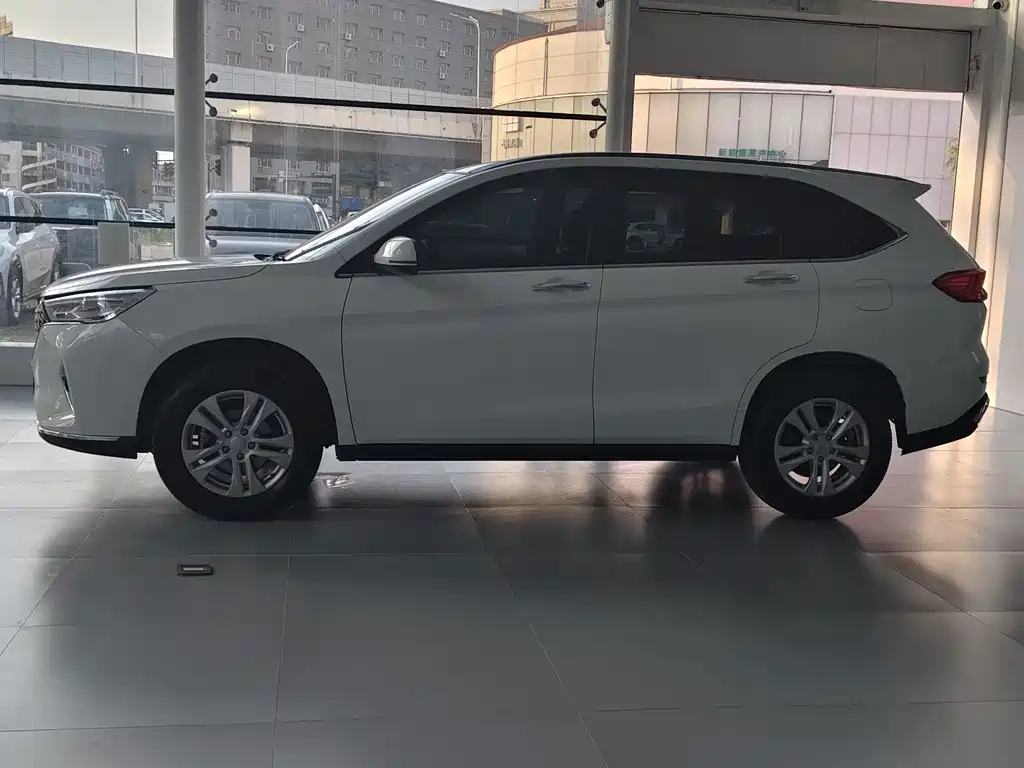 HAVAL M6 2021 PLUS 1.5T Manual Elite Smart Connected купить на сайте DeffCars