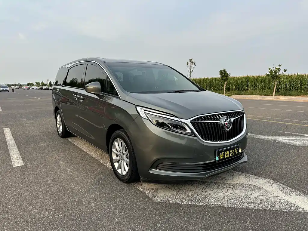 Buick GL8 2017 ES 28T Exclusive Type National V купить на сайте DeffCars