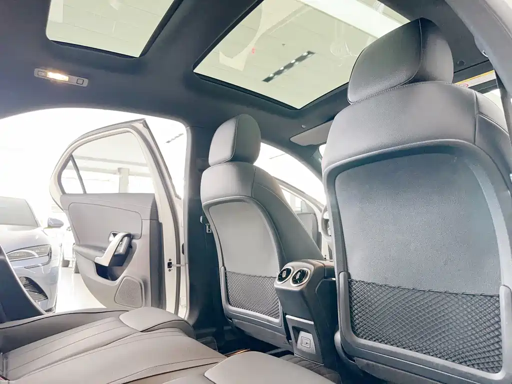 Mercedes-Benz A-Class 2022 A 200 L Sports Sedan Fashionable купить на сайте DeffCars