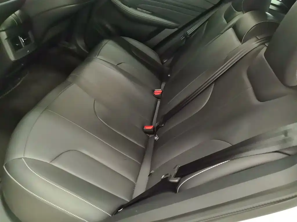 Venucia V DD-i 2025 Orca 150km Joy Travel Edition купить на сайте DeffCars