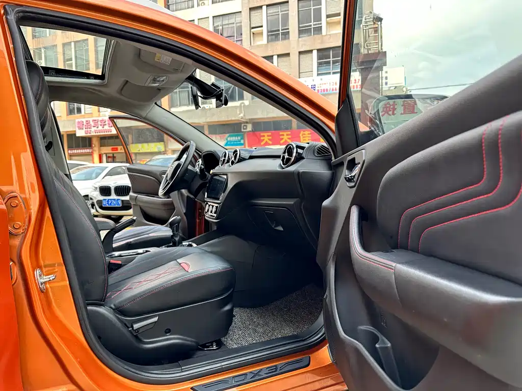 Southeast DX3 2018 1.5L manual premium model купить на сайте DeffCars