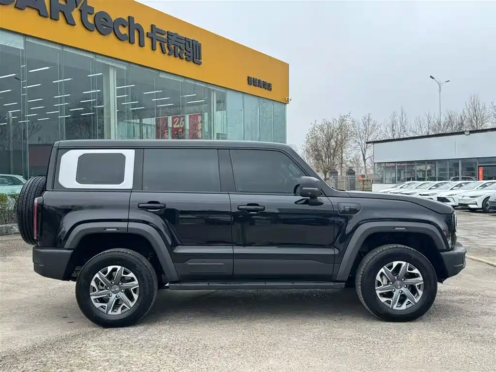 Beijing Off-Road BJ40 2024 2.0T New City Hunter Edition Knight Type купить на сайте DeffCars
