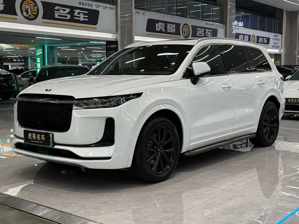 Ideal ONE 2020 extended range 6-seater version купить на сайте DeffCars