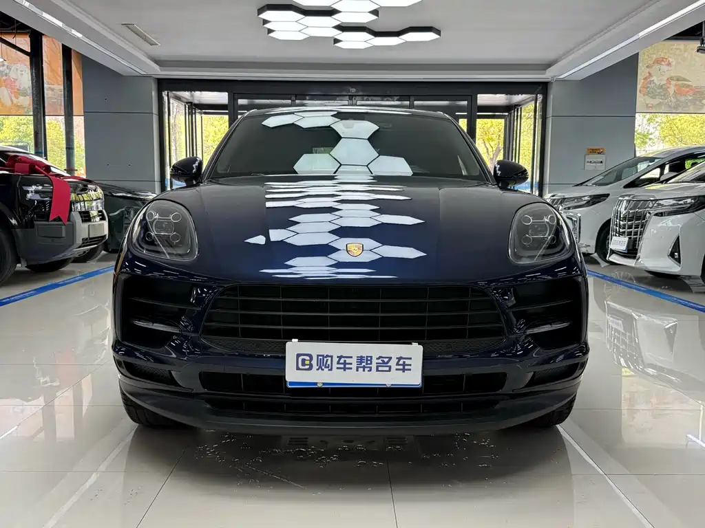 Macan 2018 Macan 2.0T купить на сайте DeffCars