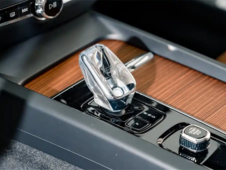Volvo S60 2024 B4 Zhiyuan Luxury Edition купить на сайте DeffCars