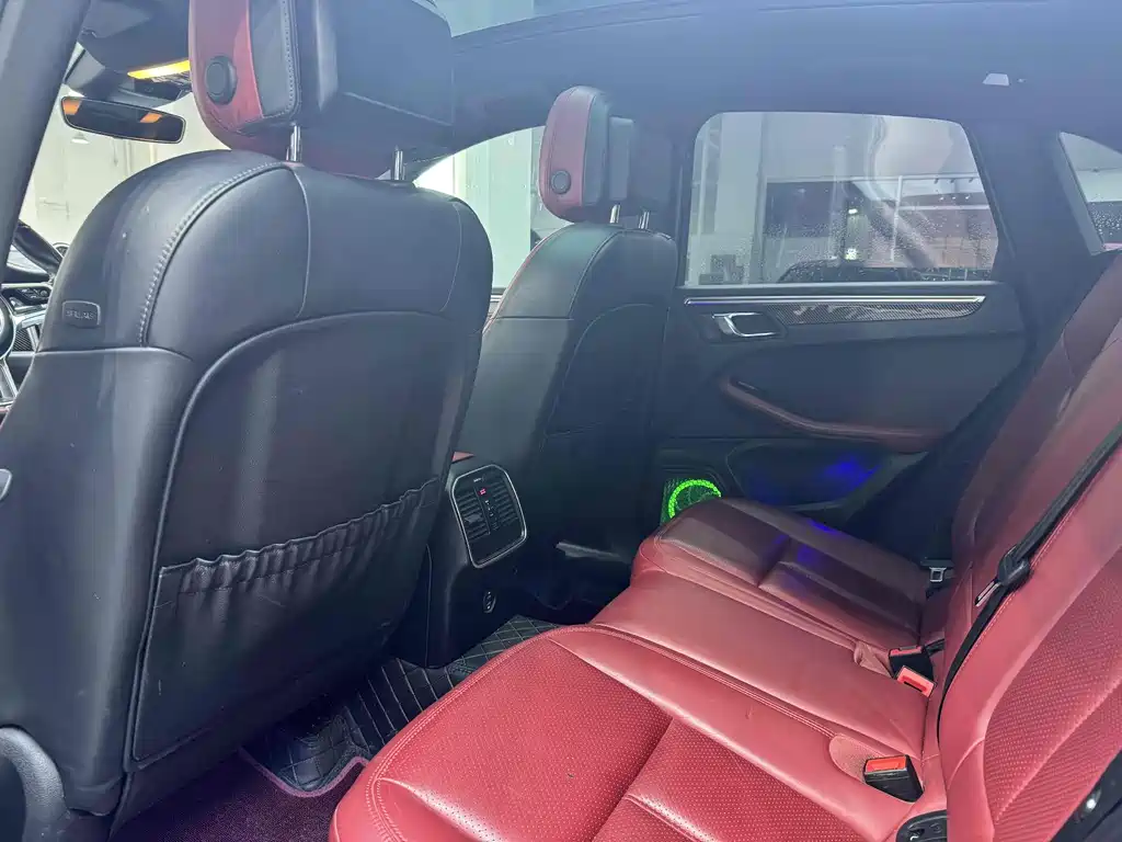 Macan 2018 Macan 2.0T купить на сайте DeffCars