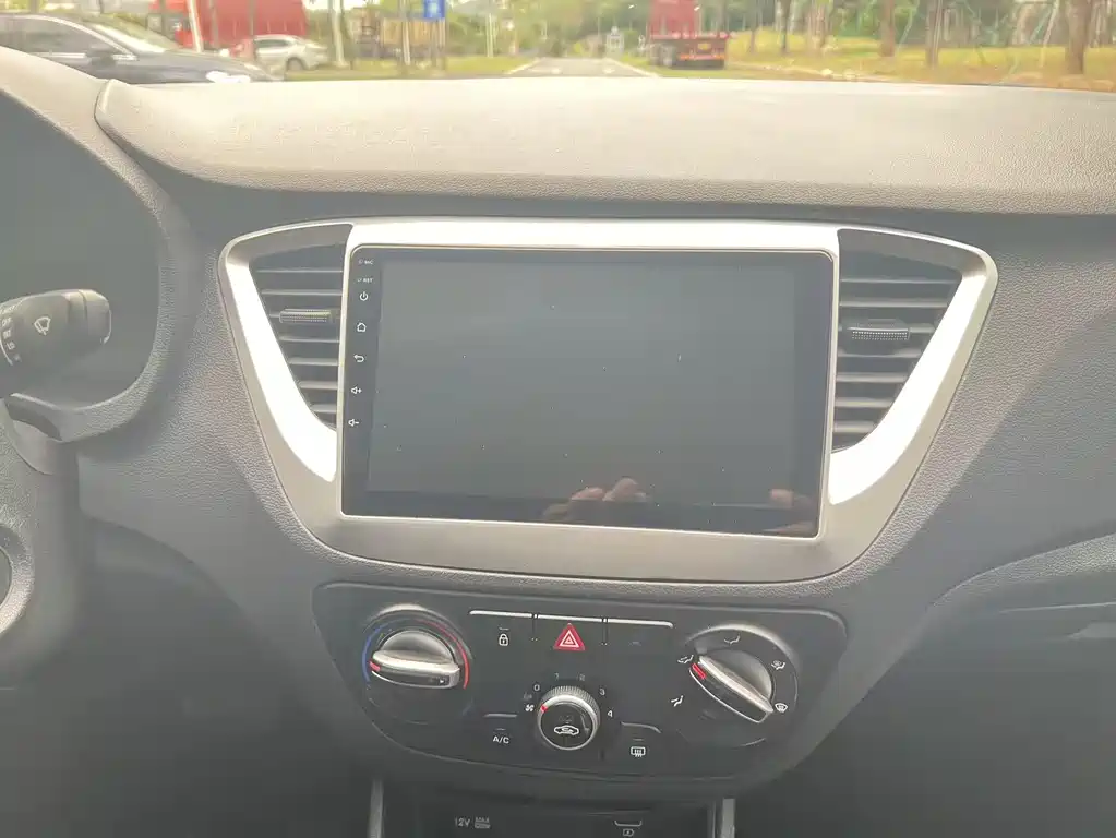 Yuena 2020 1.4L CVT GLS cool version купить на сайте DeffCars