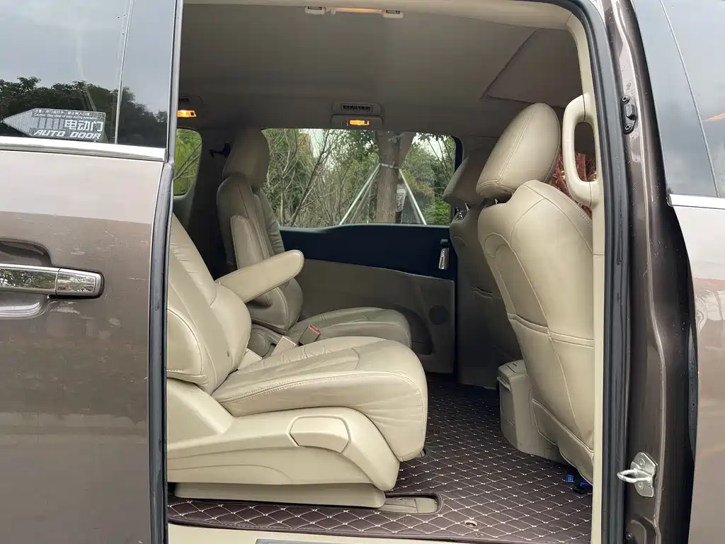 Buick GL8 2017 25S Premium Type National V купить на сайте DeffCars