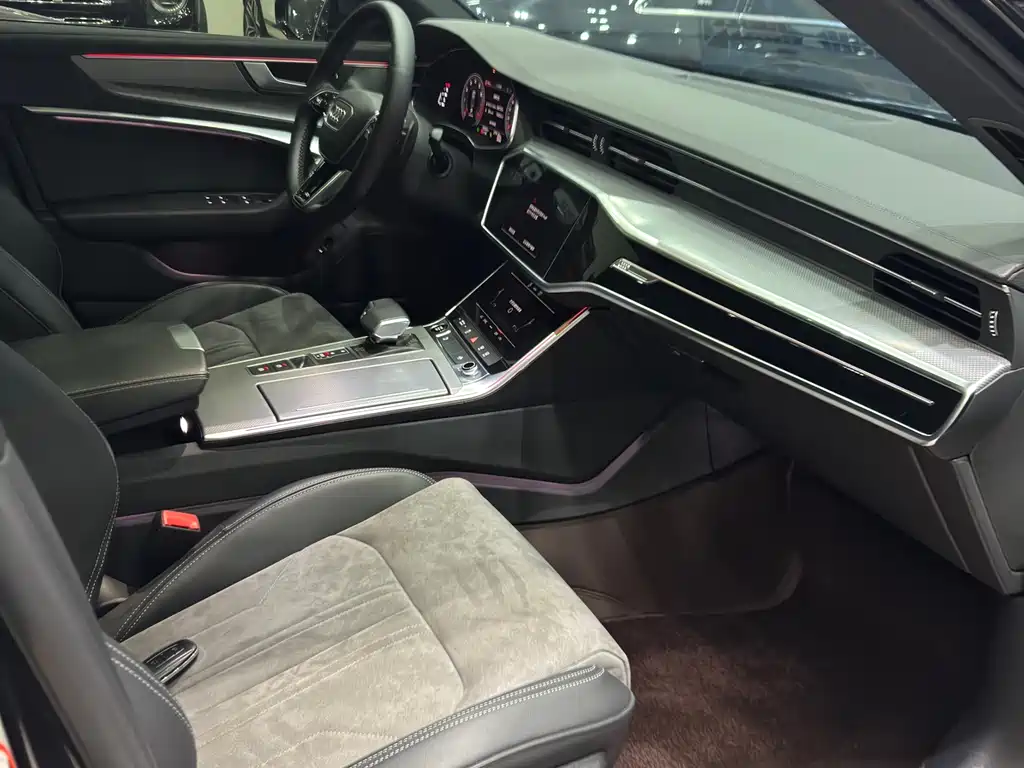 Audi A6L 2022 45 TFSI Premium Dynamic Model купить на сайте DeffCars