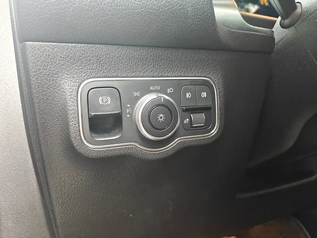 Mercedes-Benz GLB 2020 GLB 200 Special Edition купить на сайте DeffCars