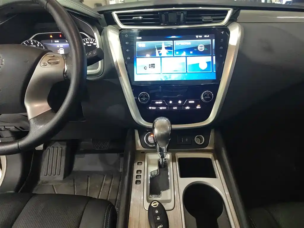 Loulan 2019 2.5L XL 2WD Intelligent Deluxe Edition National VI купить на сайте DeffCars