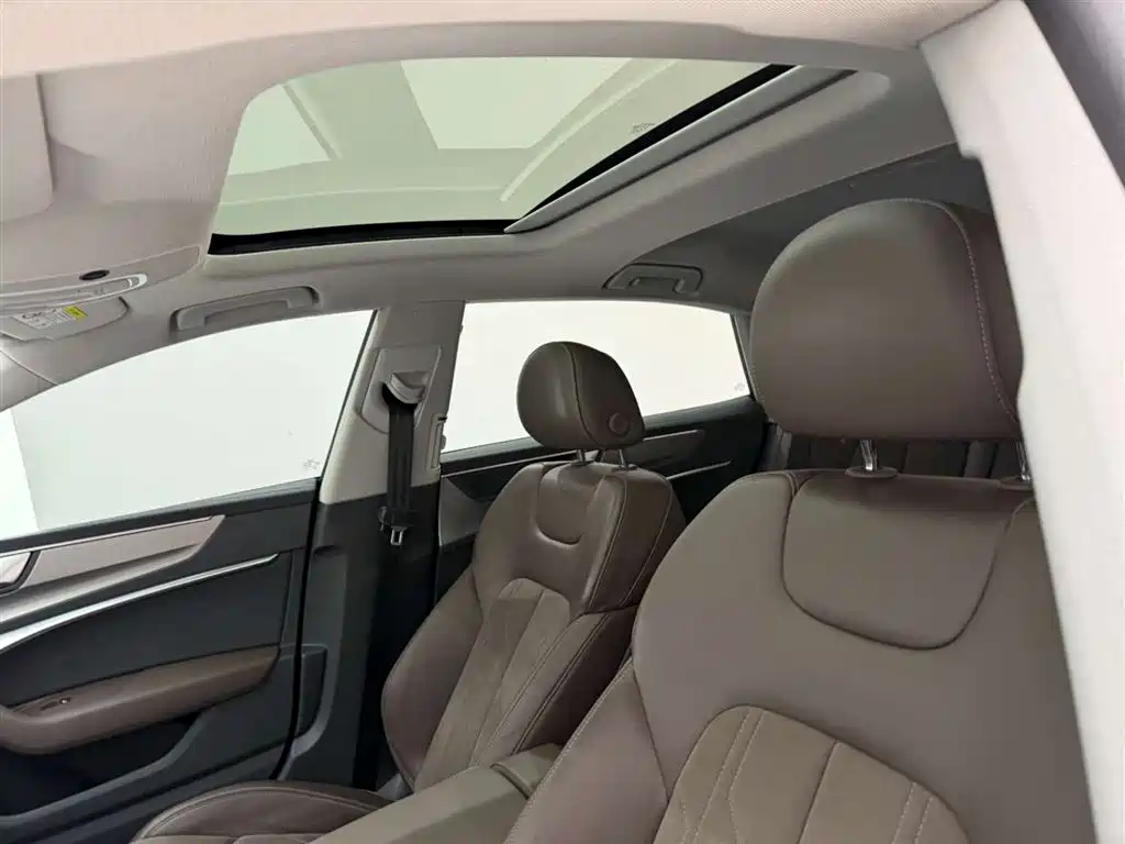 Audi A7L 2022 45 TFSI S-line Dream Future Edition купить на сайте DeffCars