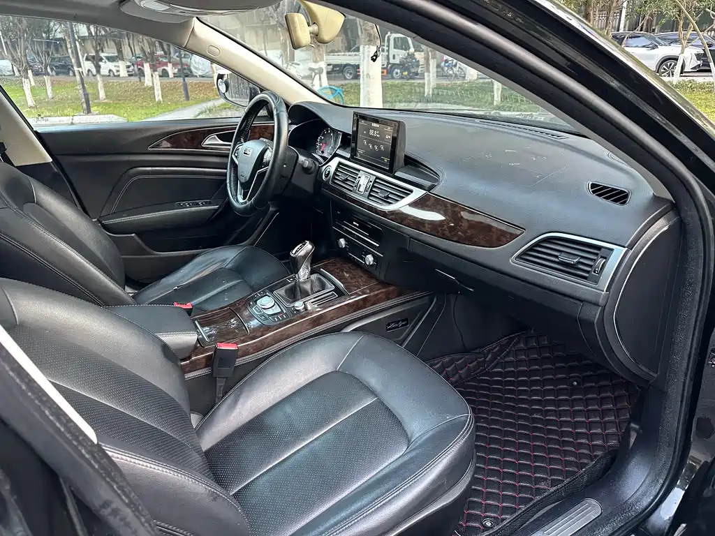 Zotye Z700 2016 1.8T Manual Premium Type купить на сайте DeffCars