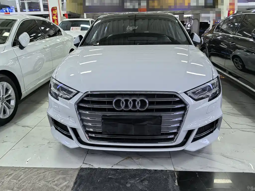 Audi A3 2020 Sportback 35 TFSI Fashion Type National VI купить на сайте DeffCars