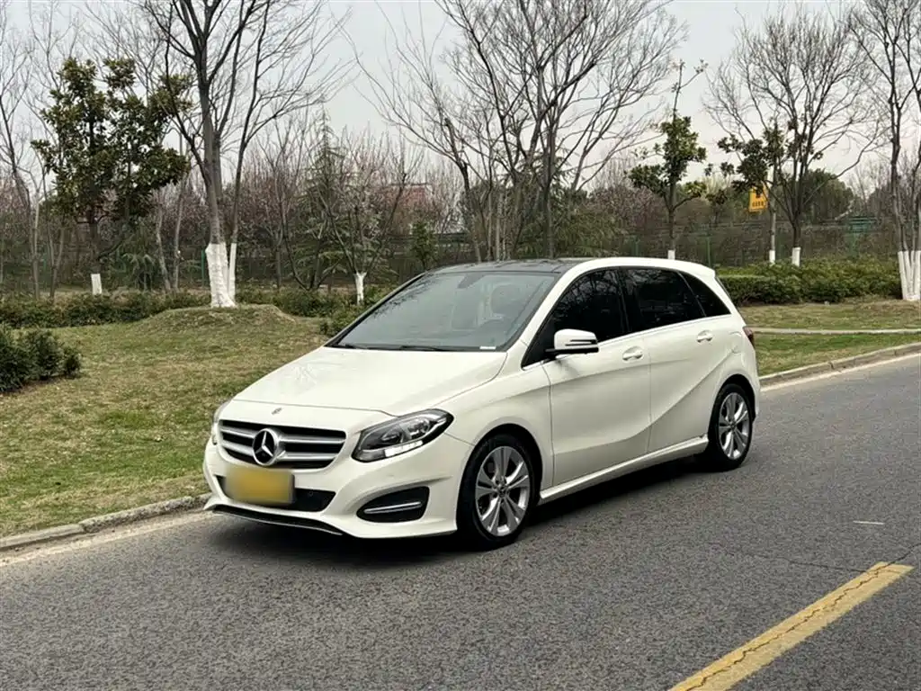 Mercedes-Benz B-Class 2017 B 200 Dynamic купить на сайте DeffCars