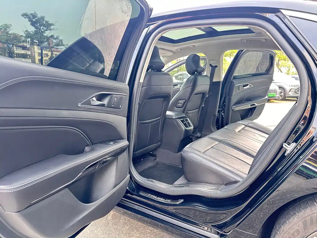 Taurus 2019 EcoBoost 245 Exclusive Edition купить на сайте DeffCars