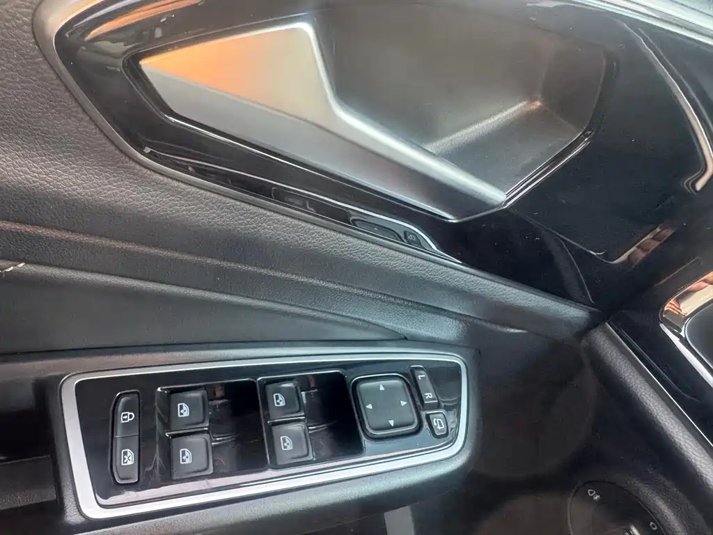 Jetta VS7 2022 1.4T Automatic Enjoy Edition Pro купить на сайте DeffCars