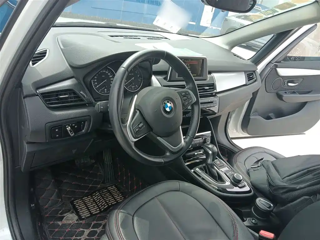 BMW 2 Series Touring 2016 218i Leading Model купить на сайте DeffCars