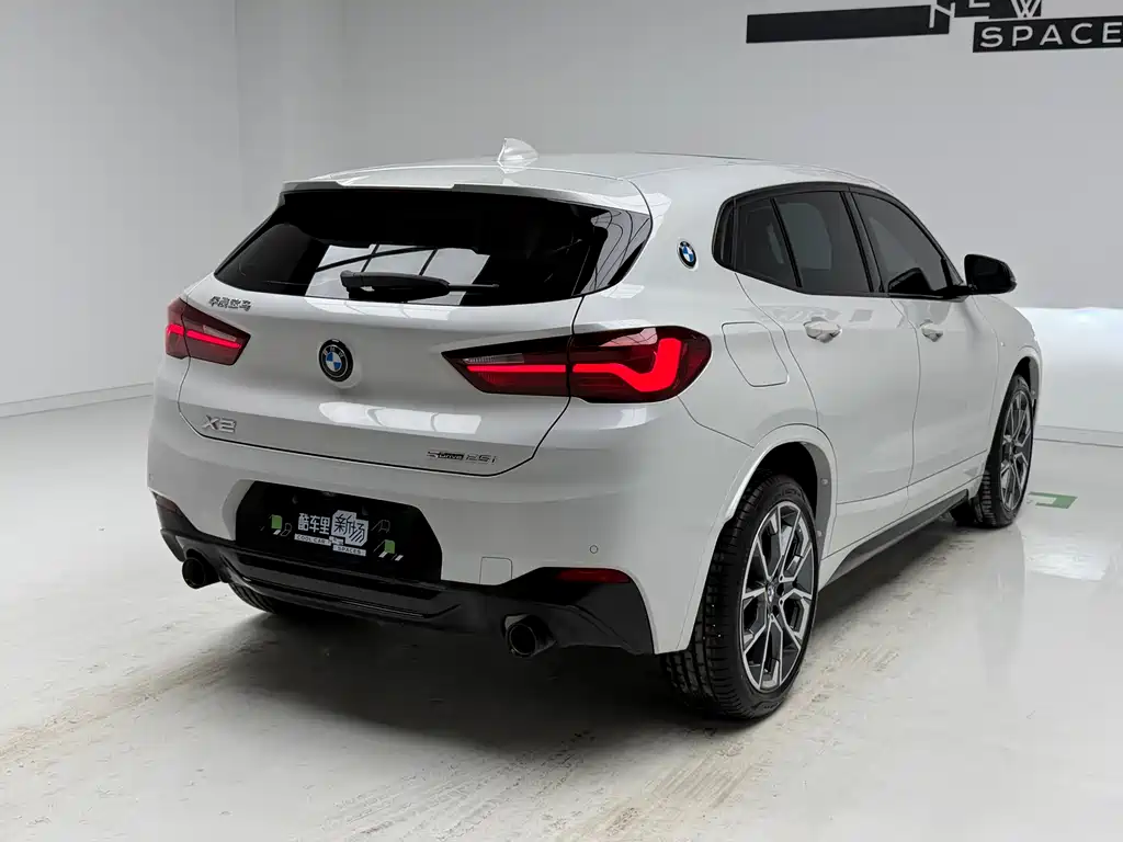 BMW X2 2022 sDrive25i Night Edition купить на сайте DeffCars