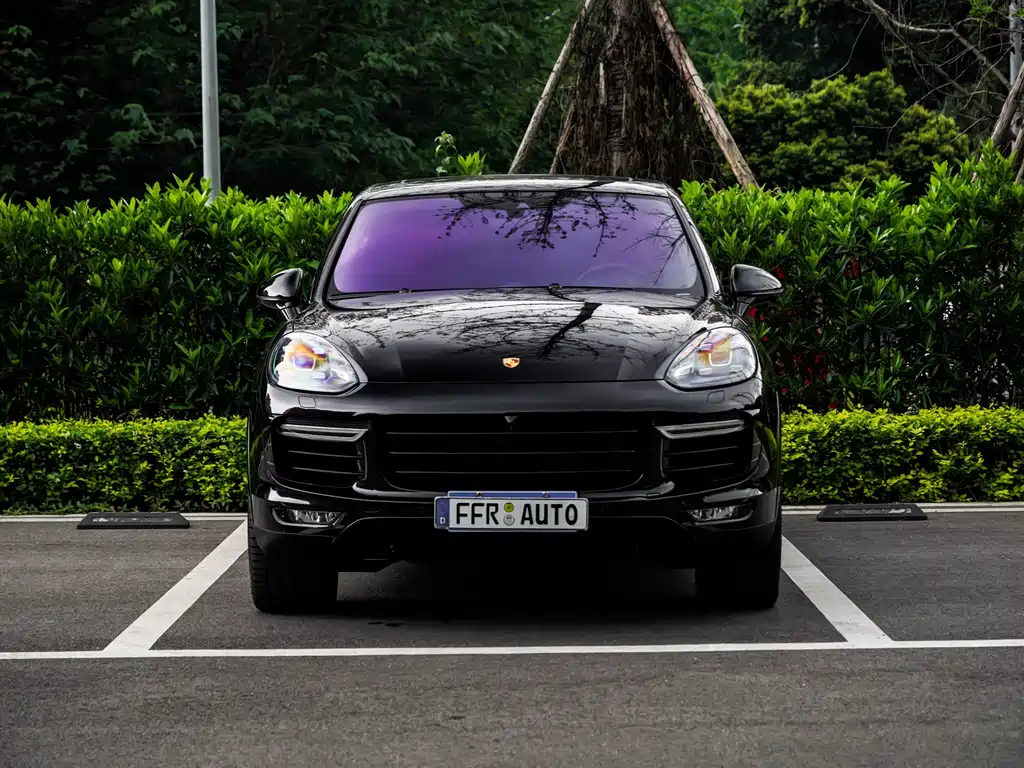 Cayenne 2016 Cayenne Turbo S 4.8T купить на сайте DeffCars