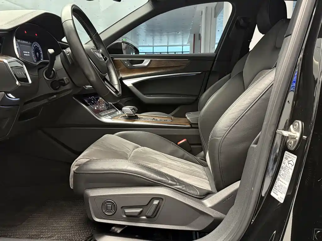 Audi A6L 2020 45 TFSI quattro premium dynamic model купить на сайте DeffCars