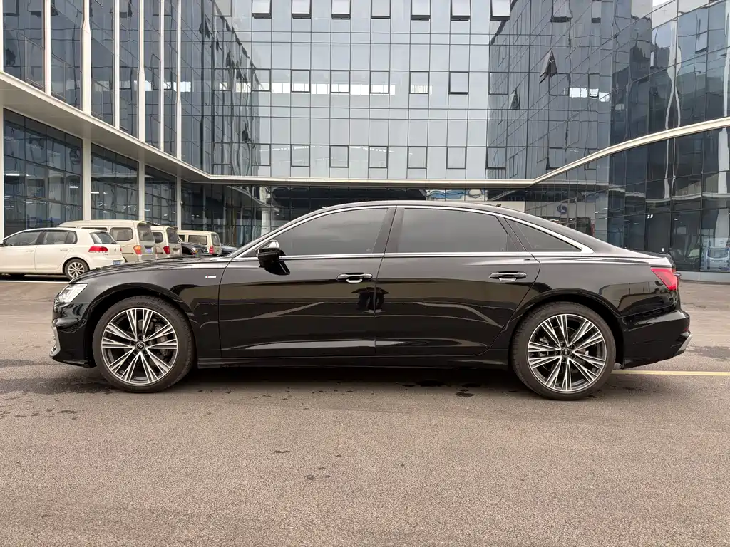 Audi A6L 2024 45 TFSI quattro premium dynamic model купить на сайте DeffCars