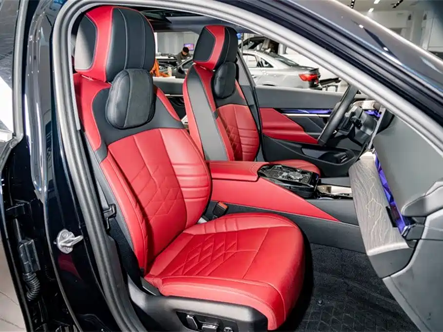 BMW 5 Series 2025 530Li Exclusive M Sports Package купить на сайте DeffCars